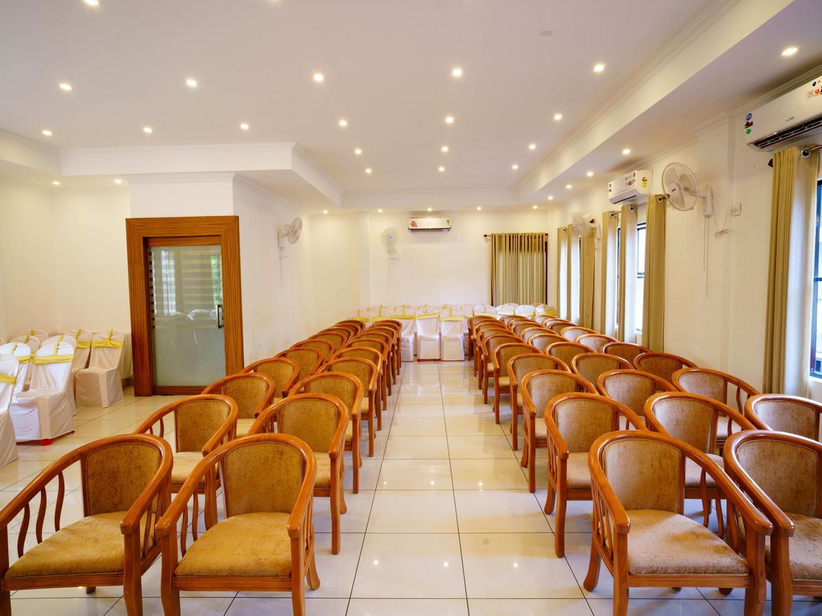 Oyo 9404 Hotel White Fort Mananthavady Esterno foto